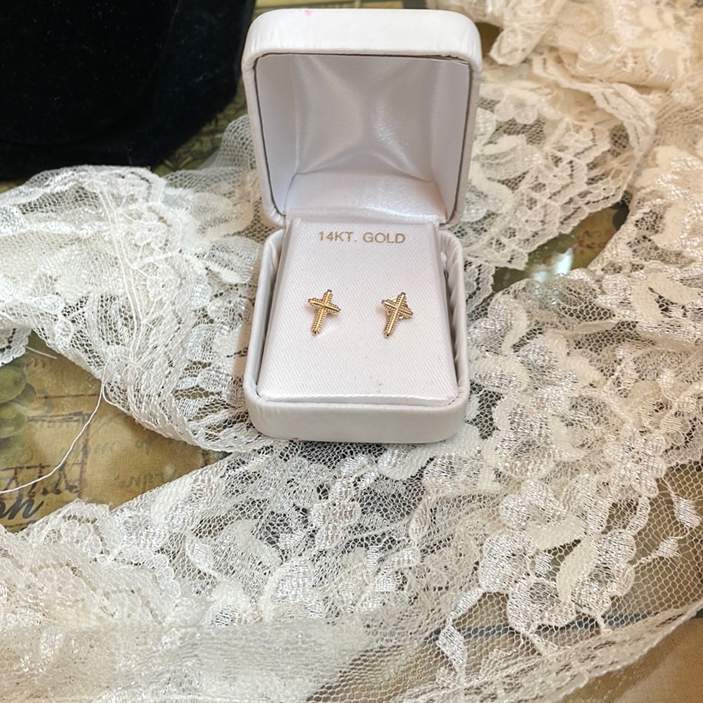 14K Gold Stud Earrings